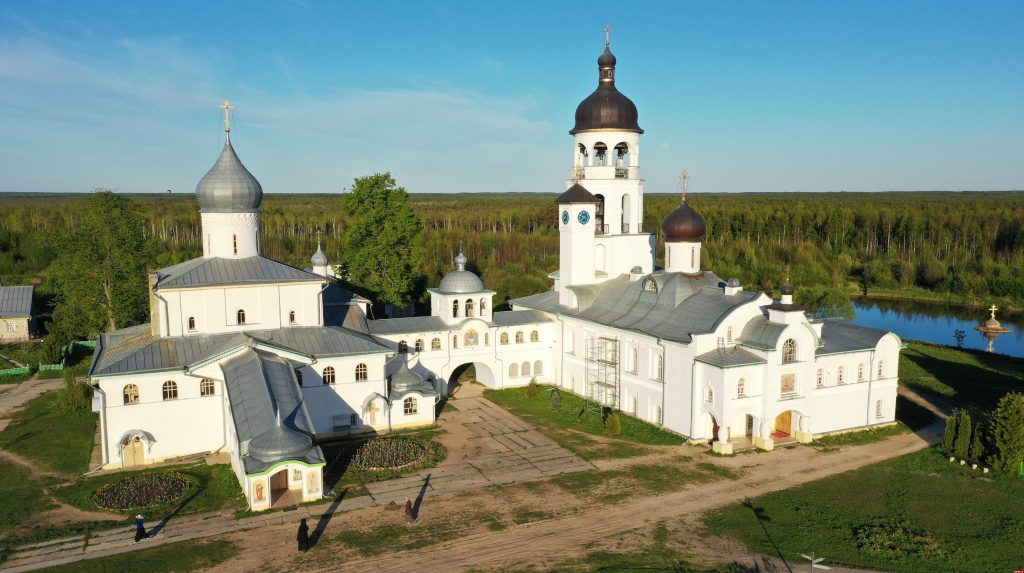 Иоанно-Богословский Савво-Крыпецкий мужской монастырь