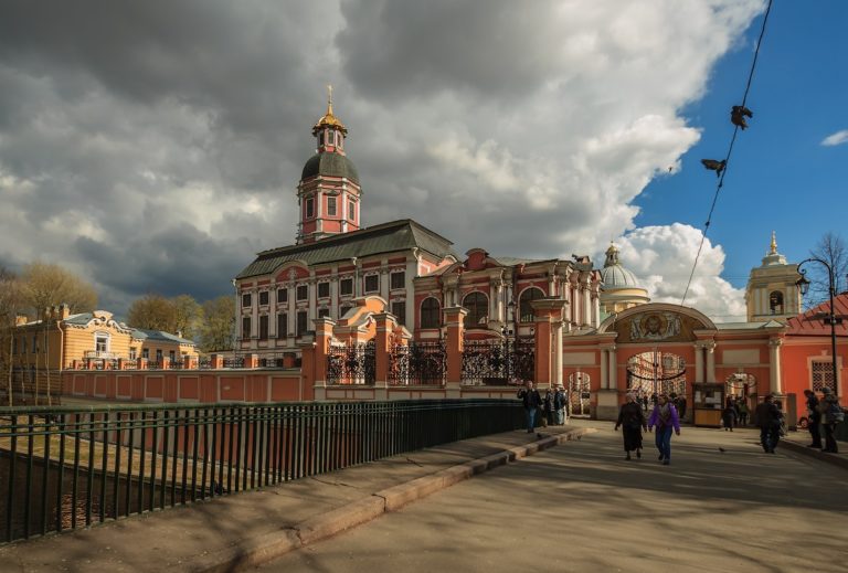 Лавра александра невского в санкт петербурге фото