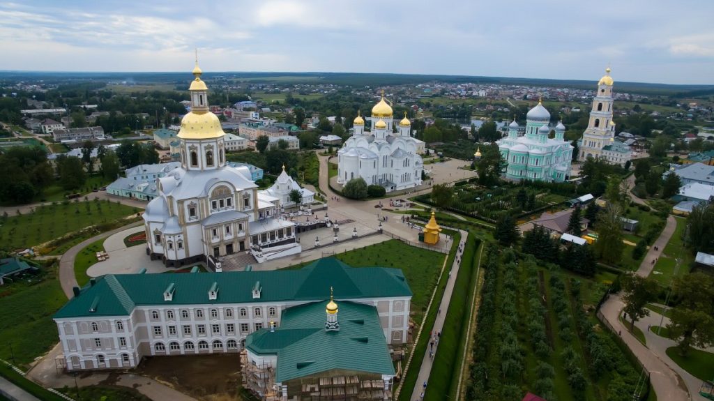 Фото дивеево монастырь летом