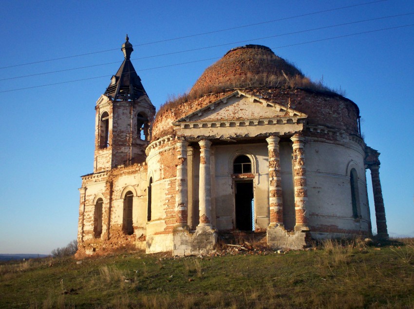 Ульяновская область, Коптевка: разрушенная церковь Рождества Христова
