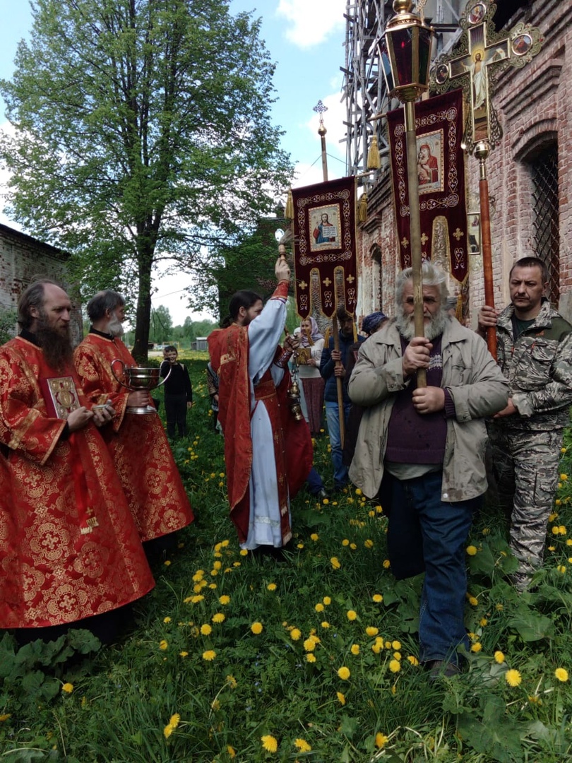 Храм святителя Николая в селе Веска