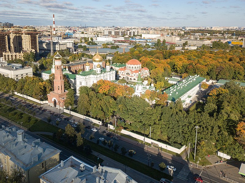 Новодевичий монастырь в Санкт-Петербурге