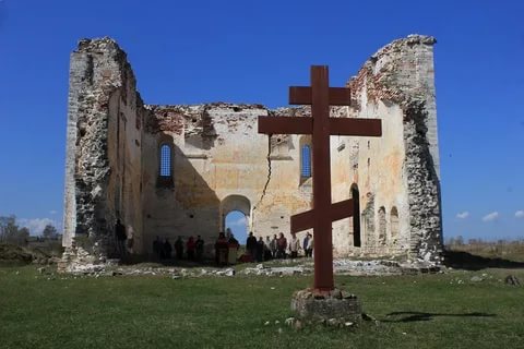 Краснохолмский монастырь