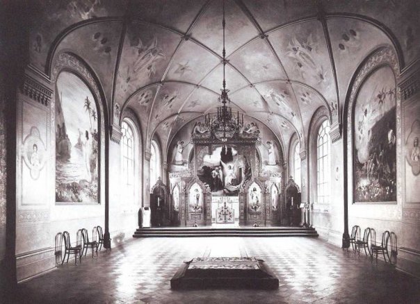 Новодевичий монастырь в Санкт-Петербурге