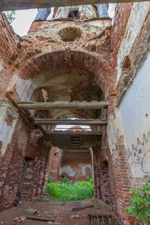 ЦерковьТроицы в Андрианово