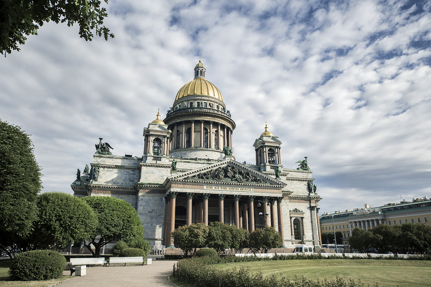 исаакиевский дворец в санкт петербурге