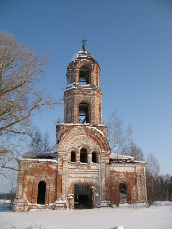 Вознесенская церковь в Лутошкино