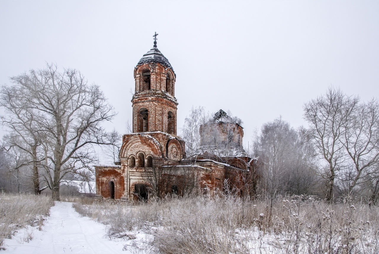 Вознесенская церковь в Лутошкино