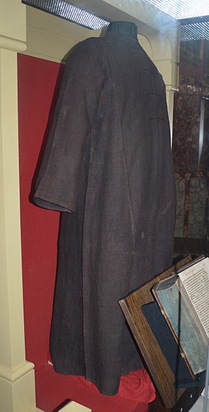 Власяница. Россия, вторая половина 16 в. Шерсть. Монашеская одежда, по преданию принадлежала царю Ивану IV Грозному.