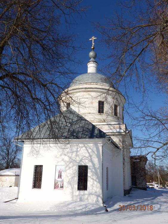 Скорбященский храм в Ивановском